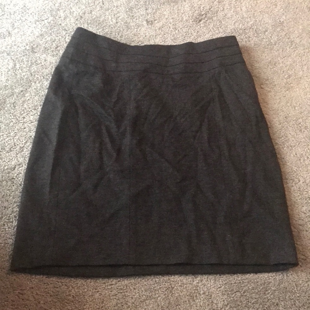Cabi skirt size 6